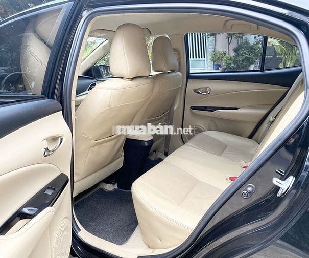 Toyota Vios 1.5G CVT ĐK2020, Zin 99%, 1 chủ đi ít