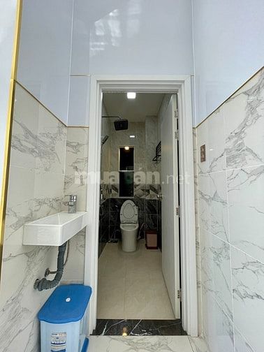 Nhà đẹp 2 tầng 104m2(5.2x20)-Cư xá Phú Lâm A -giá 10.8 tỷ
