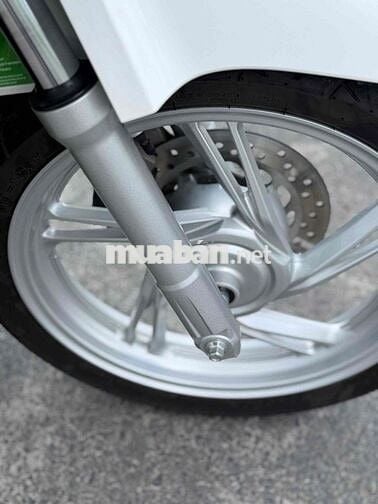 Honda SH 160 ABS 2025 Trắng 4000 km