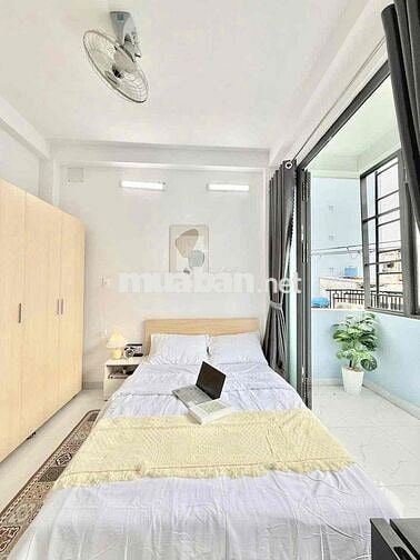 STUDIO BAN CÔNG - CỬA SỔ TRỜI NGAY VÒNG XOAY GIA ĐỊNH
