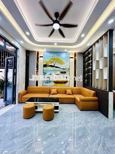 NHÀ MỚI TINH ( FULL NỘI THẤT ) 5PN 6WC. SÂN ĐẬU 2 XE HƠI