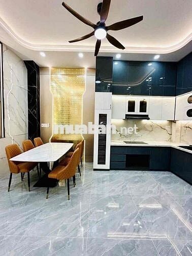NHÀ MỚI TINH ( FULL NỘI THẤT ) 5PN 6WC. SÂN ĐẬU 2 XE HƠI