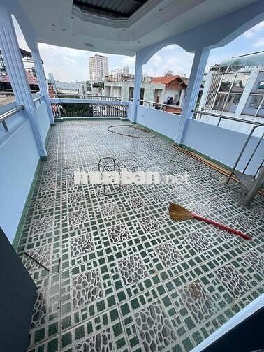 Nhà Hẻm 10M Luỹ Bán Bích.Tân Phú.DT:4 X 17 trệt 3lầu 5PN 5WC