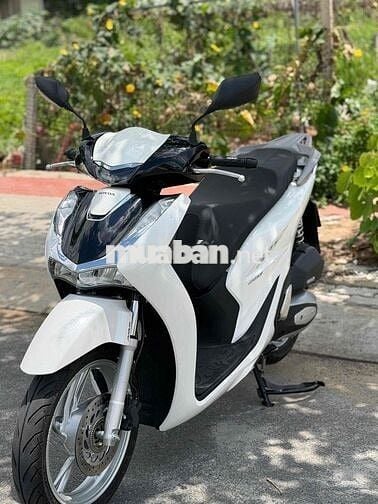 Honda SH 160 ABS 2025 Trắng 4000 km
