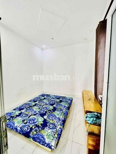 Cho Thuê Nhà DT 3,5x20 1Trệt 2Lầu 4Pn 3Wc Sân Rộng Hẻm Ôtô Ngã Tư Ga