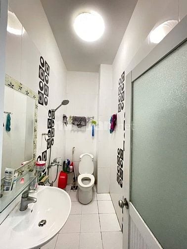 CHÍNH CHỦ BÁN NHÀ 3 TẦNG NGUYỄN TRÃI Q.1 DTSD 75M2 3PN Giá 5.2 TỶ 