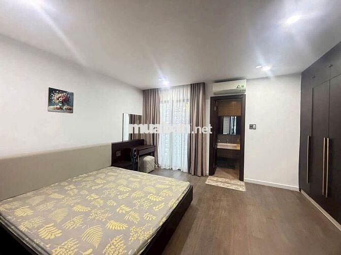NHÀ 3 TẦNG 3PN 4WC MT NAM VIỆT Á