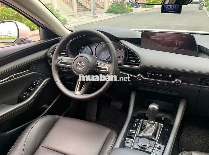 MAZDA 3 1.5 LUXURY 2023 GIA ĐÌNH LƯỚT ĐẸP VAY 70%