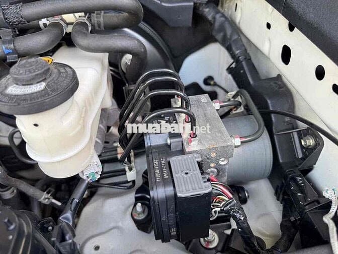 Toyota Fortuner 4x4 AT 2019 Trắng Xăng 75.000 km