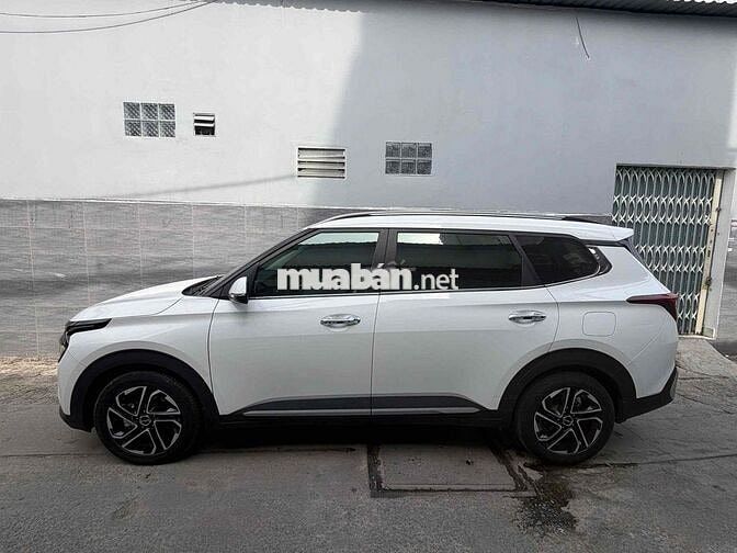 Kia Carens 1.4 bản Premium
