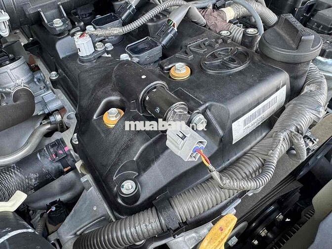 Toyota Fortuner 4x4 AT 2019 Trắng Xăng 75.000 km
