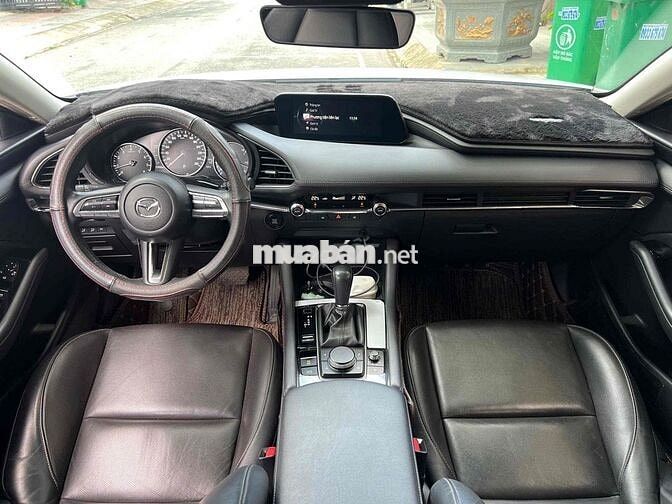 Mazda Mazda 3 Luxury 2023 Trắng 16000 km