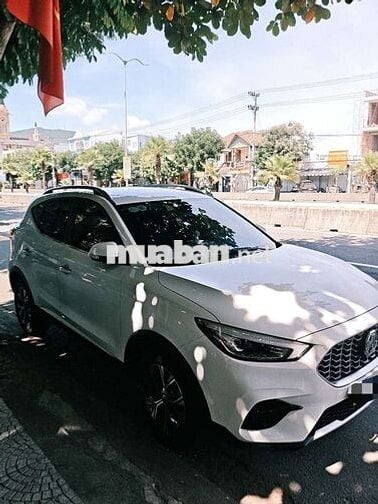 MG ZS STD 2025 Trắng 14.000 km - Xe gần như mới