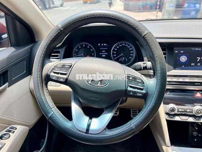 Hyundai Elantra 2.0GAT 2021 Đỏ 20.000km