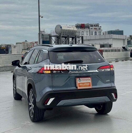 Toyota Corolla Cross 2024 tự động Xanh