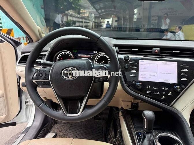 5 Chỗ, Thái - CAMRY 2.5Q 2019 Trắng - Có Bank