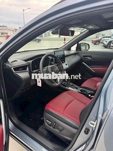 Toyota Corolla Cross 2024 tự động Xanh