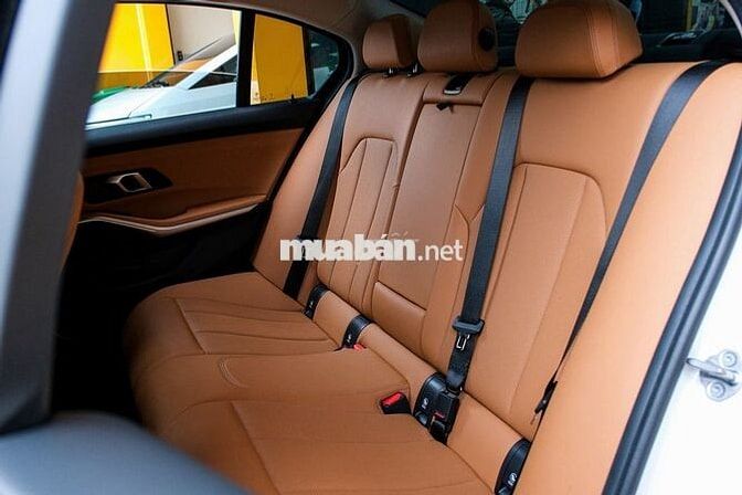 BMW 320i Sportline LCI model 2025 Trắng 15,000 km