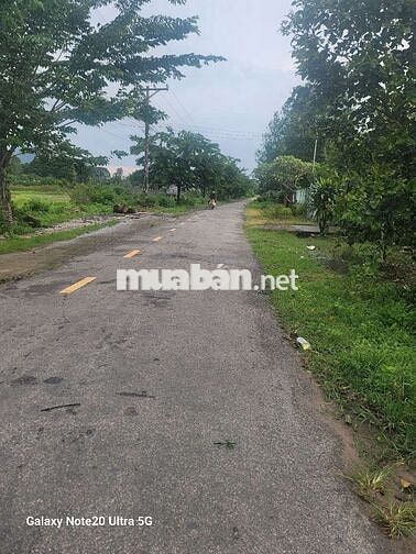 bán đất 2mt đg nhựa tóc tiên,phú mỹ tặng nhà cấp 4, dt:12x68 giá 2.3ty