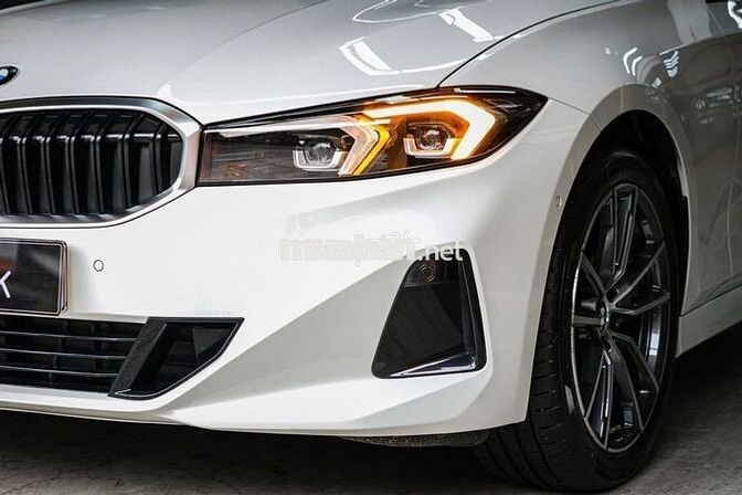 BMW 320i Sportline LCI model 2025 Trắng 15,000 km