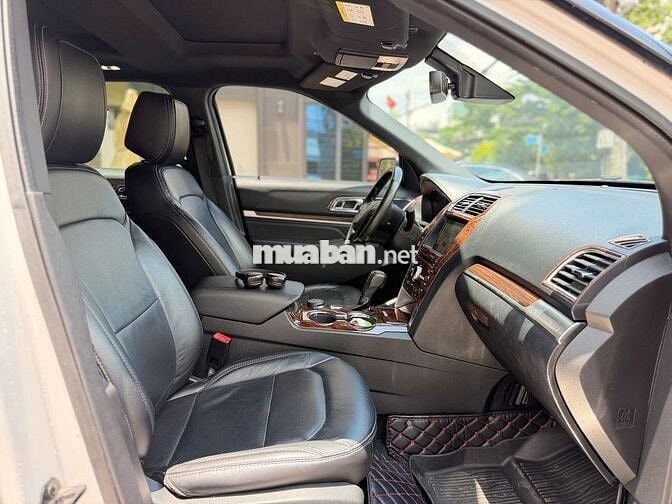 Bán xe Ford Explorer Limited 2.3L EcoBoost Trắng