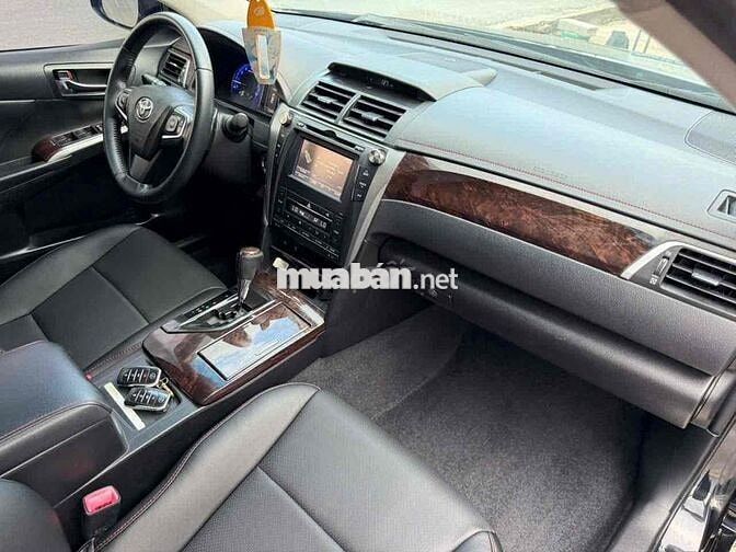 Toyota Camry 2.5Q 2016 90000 km Đen