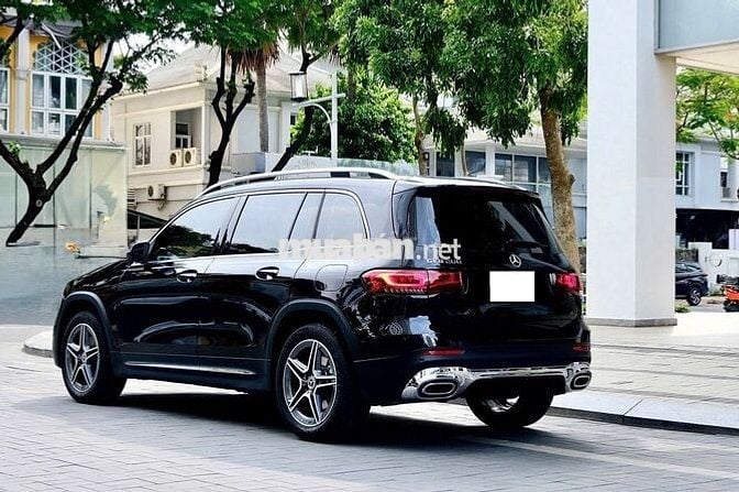 Mercedes Benz GLB 200 AMG 2022 Đen 7 chỗ