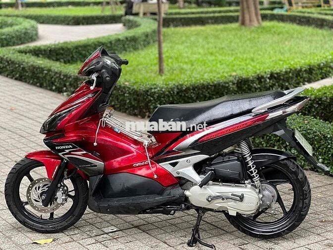 Honda Air Blade 110 Thái Lan màu Đỏ
