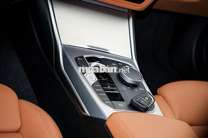 BMW 320i Sportline Model 2025 15000km Trắng Nâu