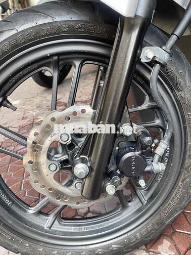 Honda Vario 150 Bạc Zin