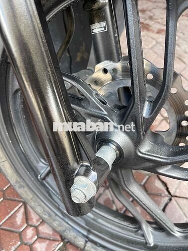 Honda Vario 150 Bạc Zin