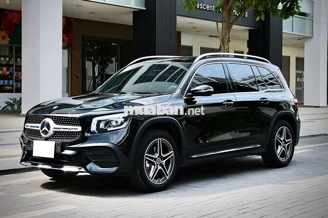 Mercedes Benz GLB 200 AMG 2022 Đen 7 chỗ