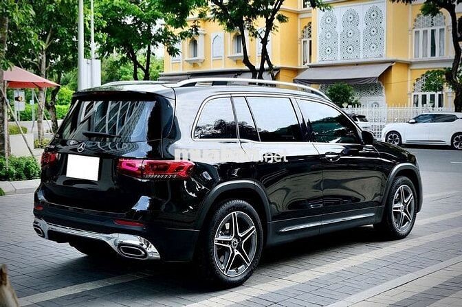 Mercedes Benz GLB 200 AMG 2022 Đen 7 chỗ