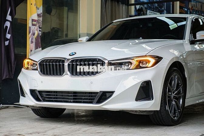 BMW 320i Sportline Model 2025 15000km Trắng Nâu