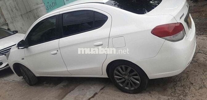 Mitsubishi Mirage 2024 Trắng 5 chỗ
