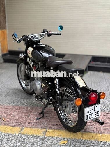 ROYAL ENFIELD CLASSIC 500 – CHẤT CỔ ĐIỂN