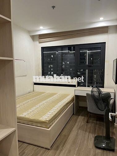 Chính chủ bán căn 1 ngủ + tại Vinhome smart City Hà Nội