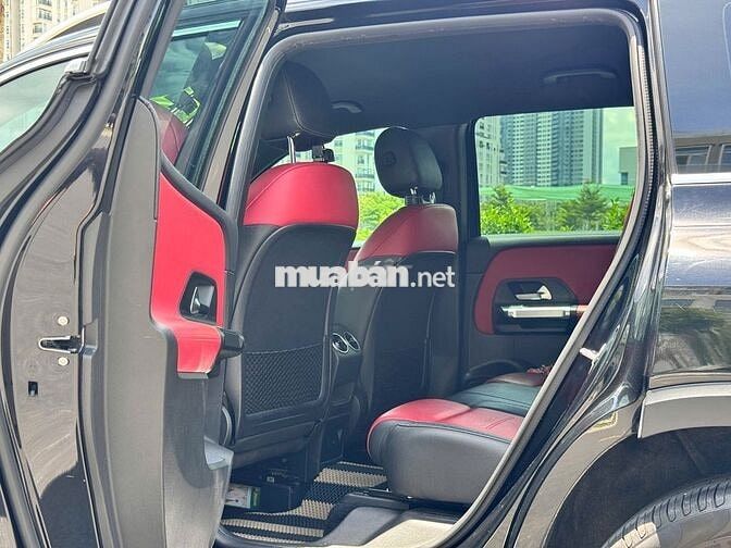 Mercedes Benz GLB 200 AMG 2022 Đen 7 chỗ