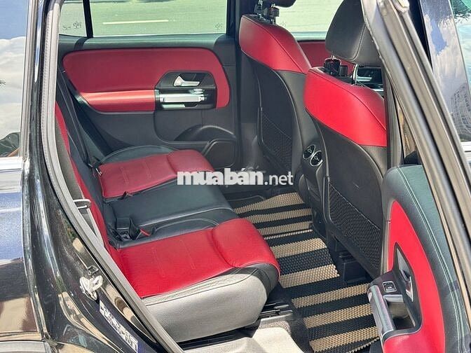 Mercedes Benz GLB 200 AMG 2022 Đen 7 chỗ
