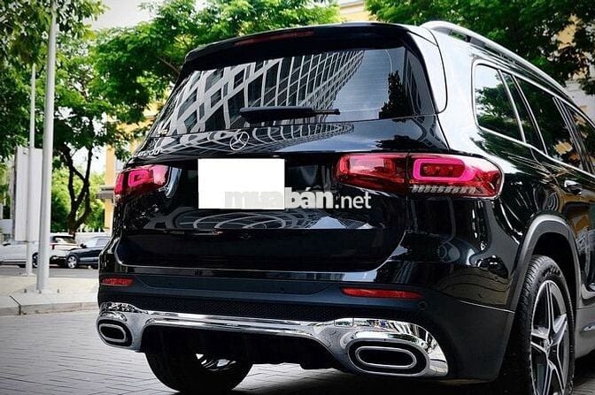 Mercedes Benz GLB 200 AMG 2022 Đen 7 chỗ