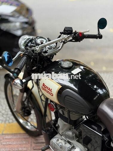 ROYAL ENFIELD CLASSIC 500 – CHẤT CỔ ĐIỂN
