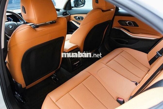 BMW 320i Sportline Model 2025 15000km Trắng Nâu