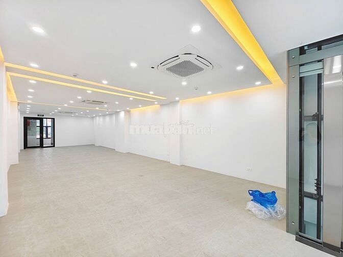 Cho thuê sàn Thái Hà 110m2 16tr mặt đường view cực thoáng 