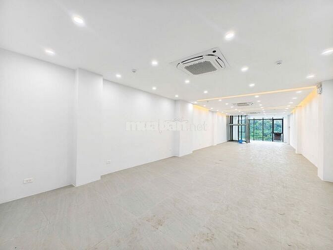 Cho thuê sàn Thái Hà 110m2 16tr mặt đường view cực thoáng 