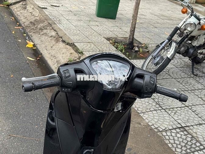 Honda SH125 Đen bóng ( hỗ trợ trả gop bao nợ xau)