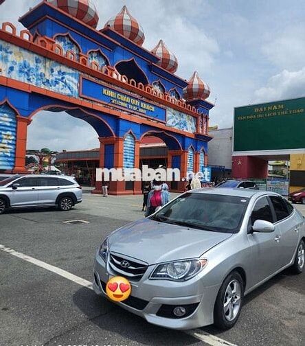 Hyundai Elantra Bạc Màn hình Android
