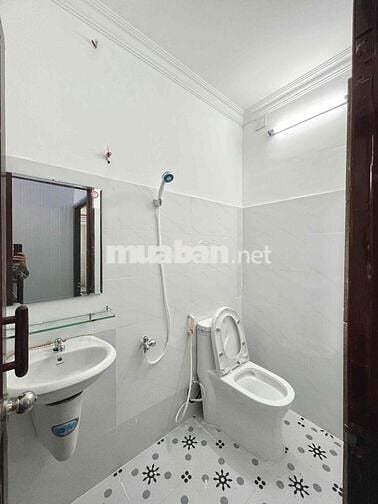 2PN - Balcon - Full Nội Thất - Nguyễn Tri Phương, Quận 10 gần UEH