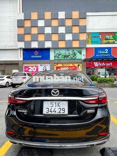 Mazda 6 Premium 2022 Đen