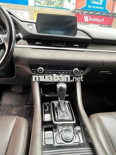 Mazda 6 Premium 2022 Đen