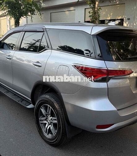 Toyota Fortuner 2017 Số sàn Máy dầu Xám bạc